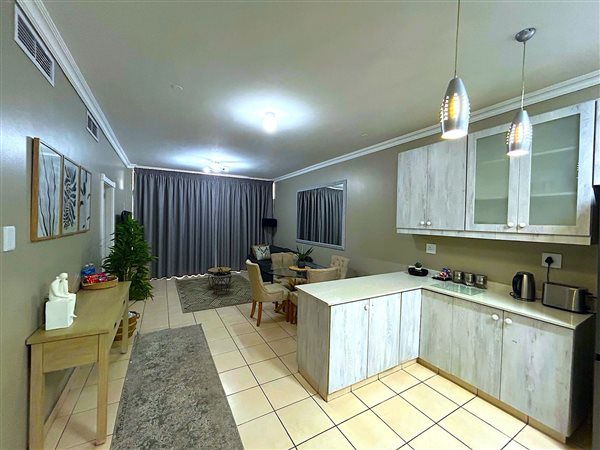 To Let 2 Bedroom Property for Rent in Waterfront Western Cape